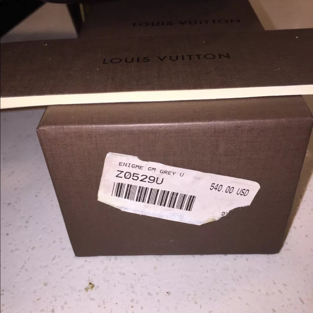 💯Louis Vuitton Enigme GM Grey Sunglasses Z0529U - Picture 5 of 8